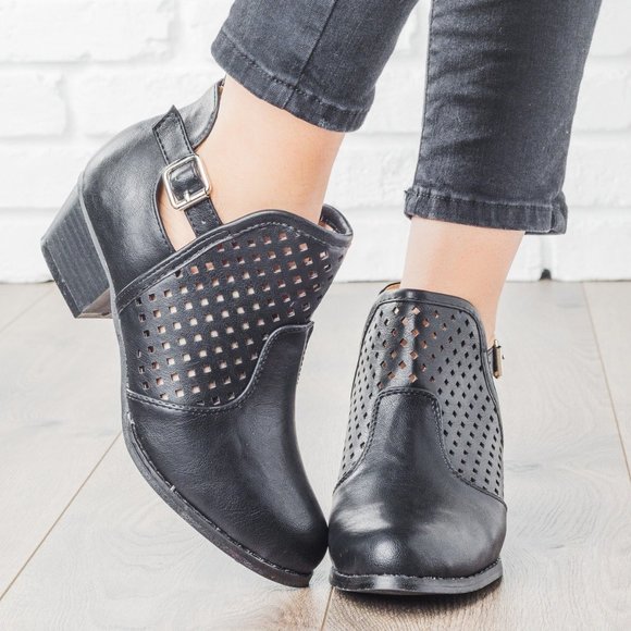 Chase + Chloe Shoes - NEW Women's Buckle and Diamond Women's Ankle Boots Chase + Chloe Shoes - NEW Women's Buckle and Diamond Women's Ankle Boots